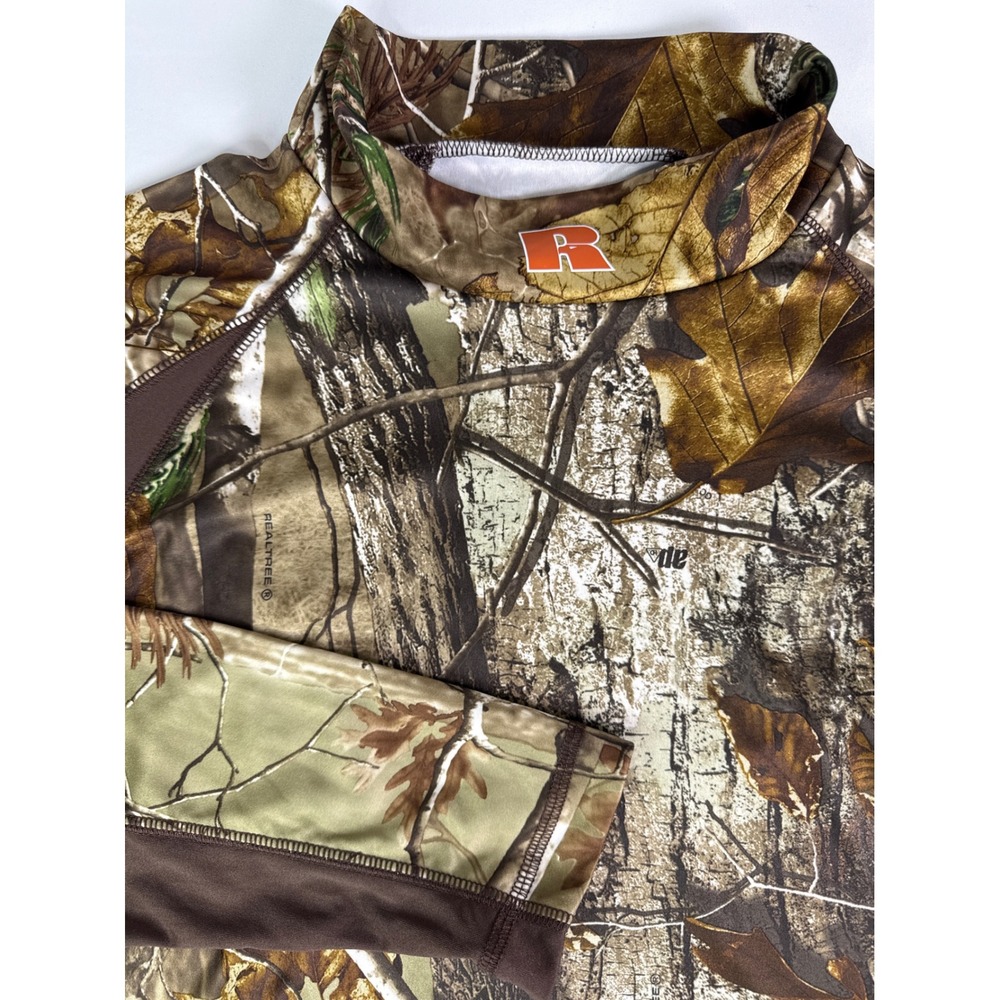 Russell Outdoors Mens Realtree Camo Scent-Stop Base Layer Top R4499R Brown M